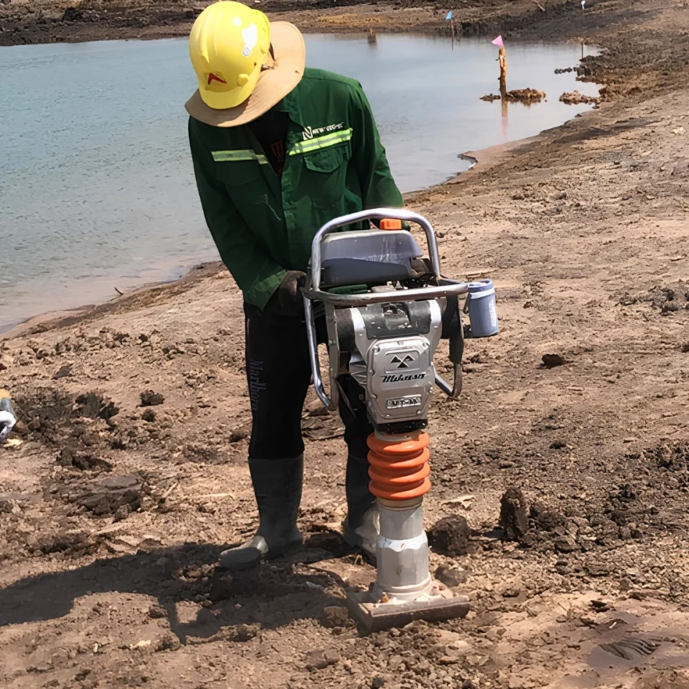 Nguyên Lý Hoạt Động Của Máy Đầm Cóc (Tamping Rammer)