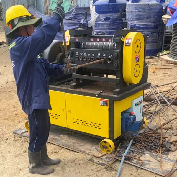 Máy duỗi sắt phế liệu phi 6-25 với độ thẳng đạt 90%