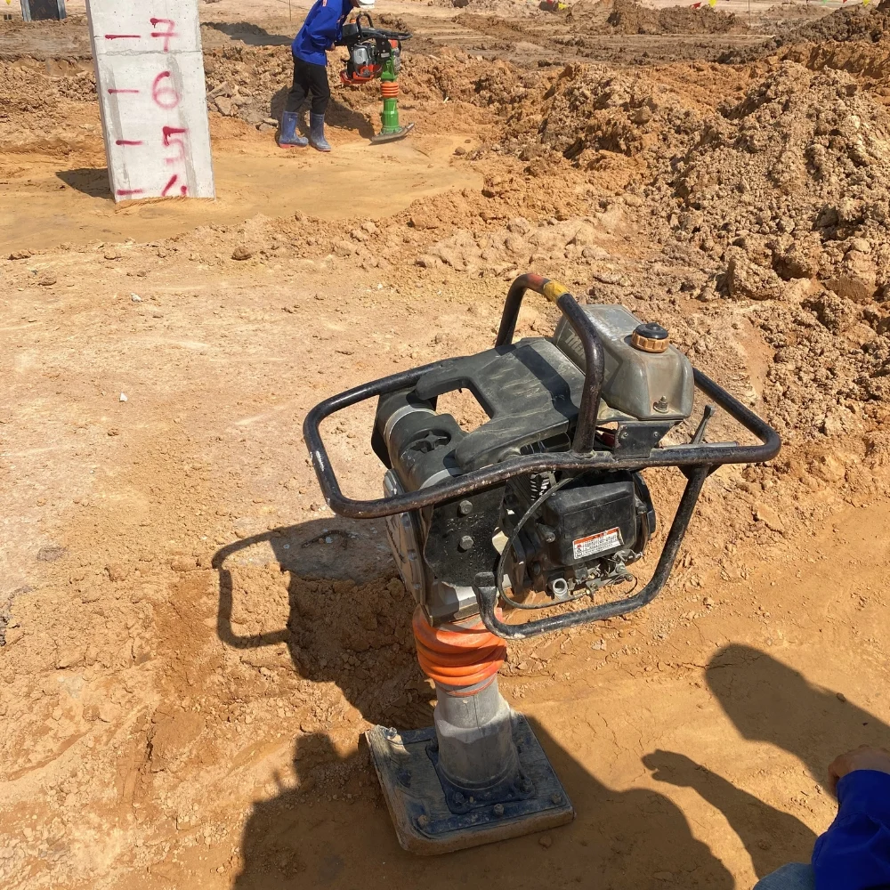Máy đầm cóc Nhật cũ 55kg bàn giao tại bình dương