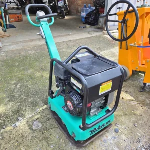 Máy đầm nền bàn giao hoả tốc tại Cần Thơ